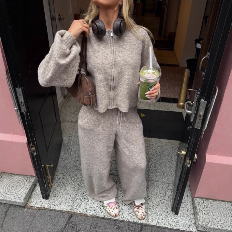 Damski dzianinowy dres, rozpin – Knitted Cardigan Men recenzja i cena