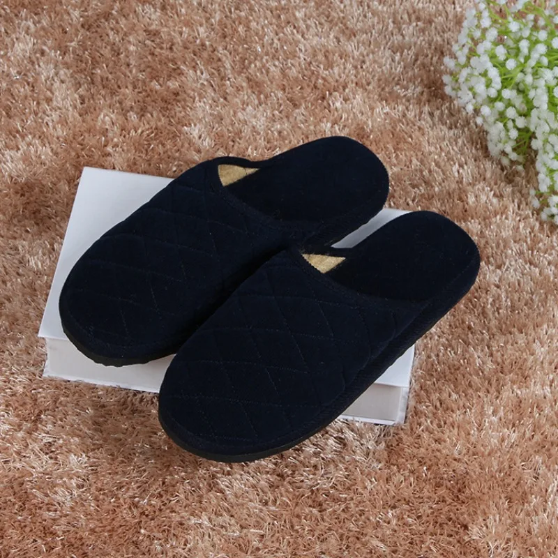 Modne, puszyste kapcie z futer – Men'S Fashion Plus recenzja i cena